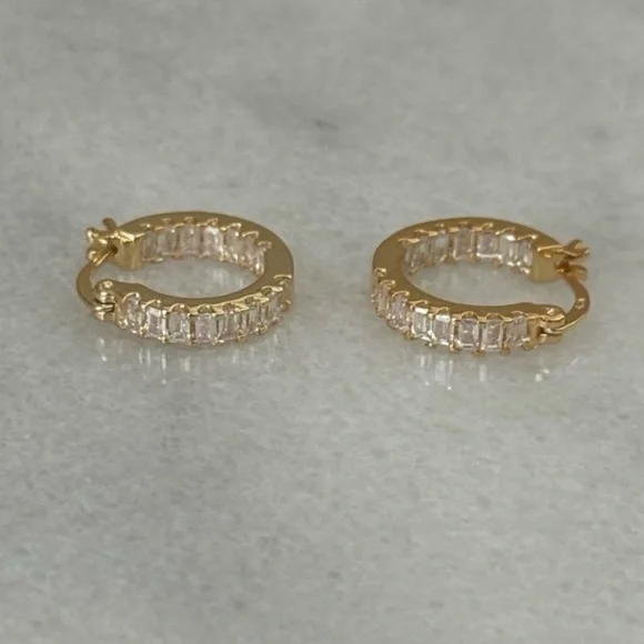 NEW STOCK Gold Princess Stacked Crystal All Around Pave Hoop Earrings - Picture 5 of 5